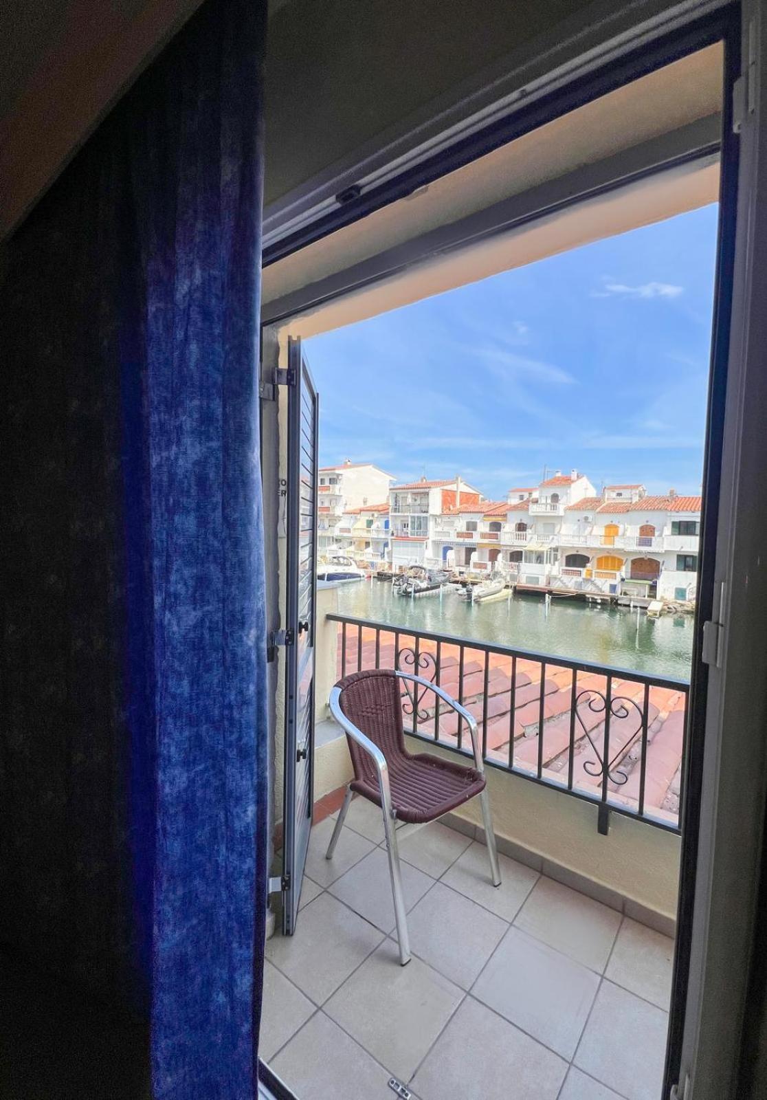 Hotel Portofino By Insidehome Empuriabrava Buitenkant foto