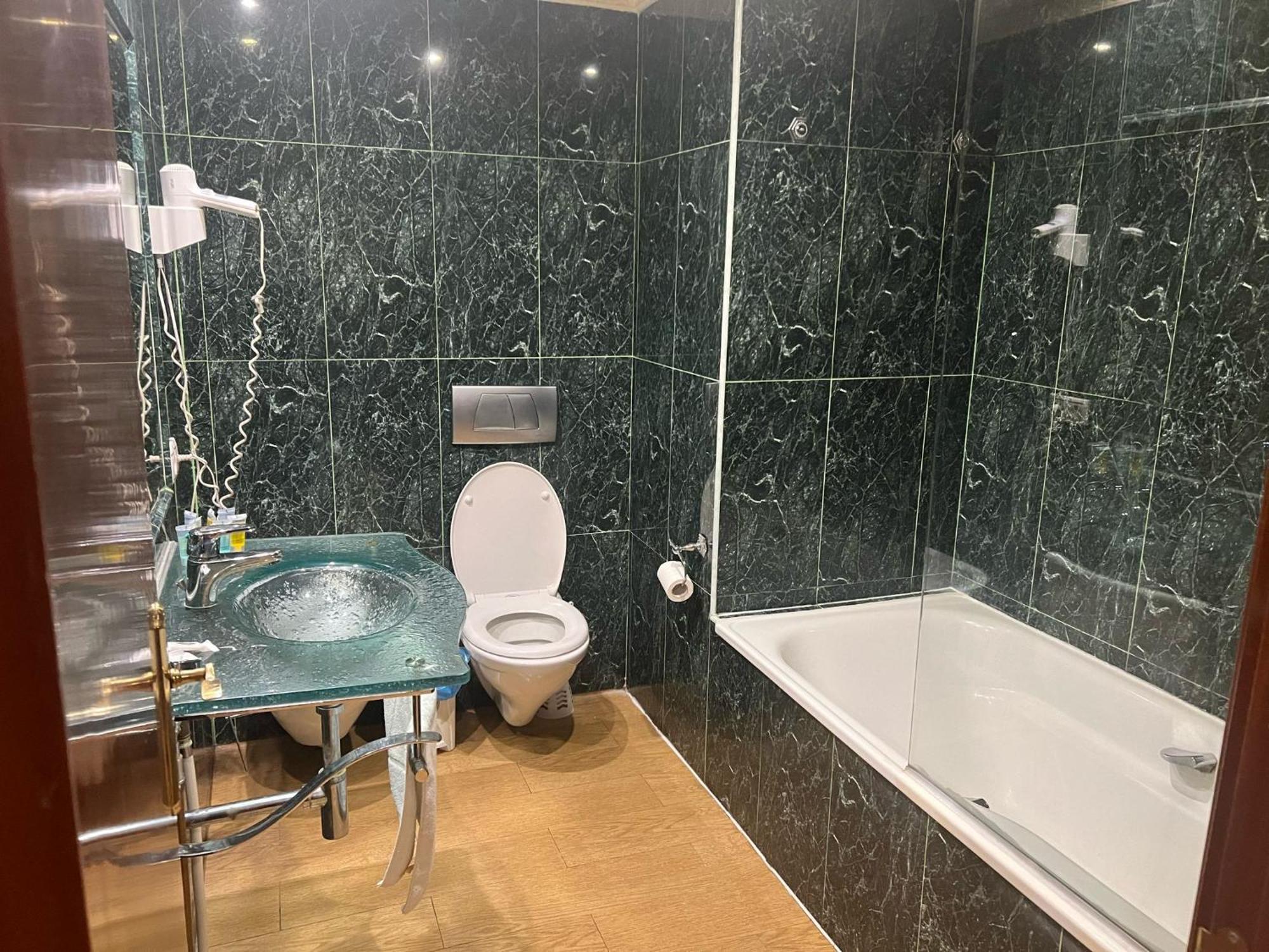 Hotel Portofino By Insidehome Empuriabrava Buitenkant foto